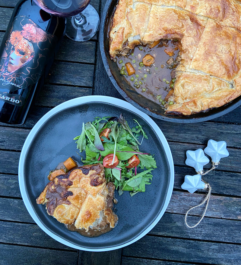 Beefpie met riblap, zoete aardappel en wortel