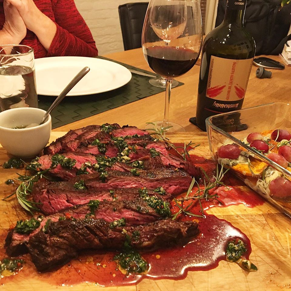 Authentieke Uruguayaanse chimichurri met bavette
